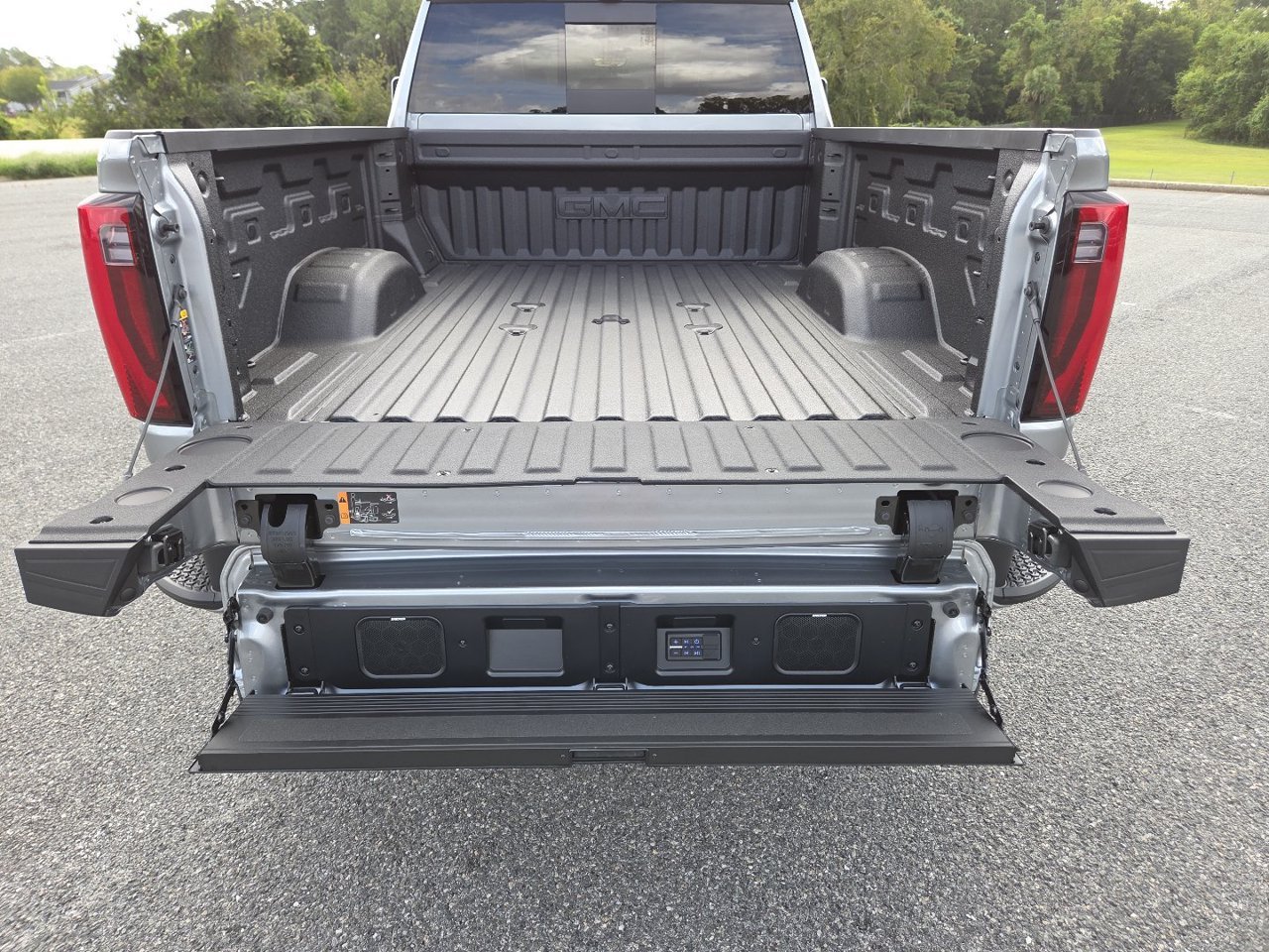 New 2026 Sterling Metallic GMC Denali Ultimate image 26