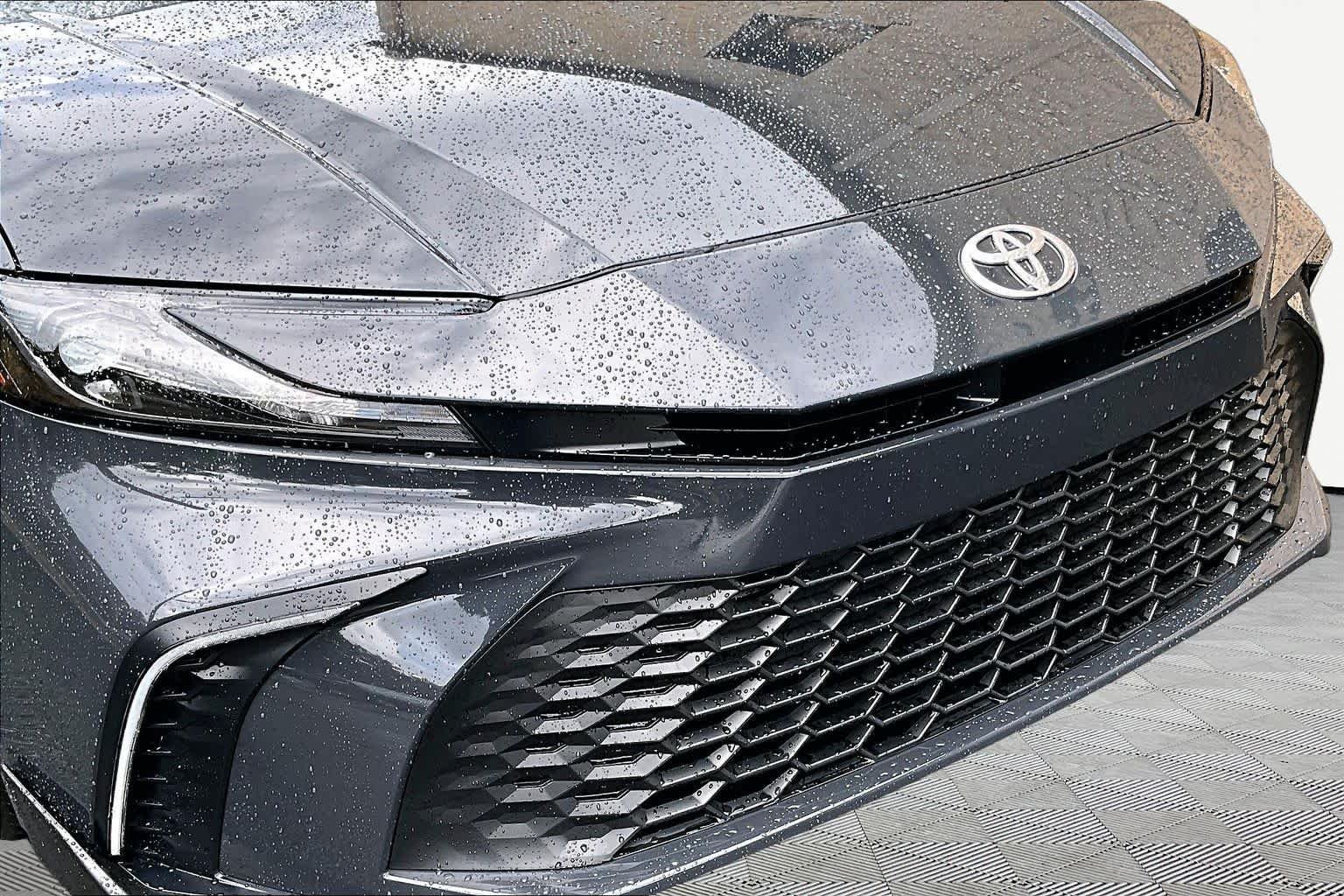Used 2025 Underground Toyota SE image 30