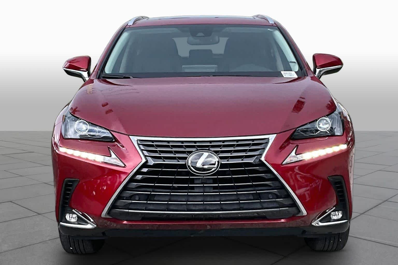 Used 2020 Matador Red Mica Lexus  image 4