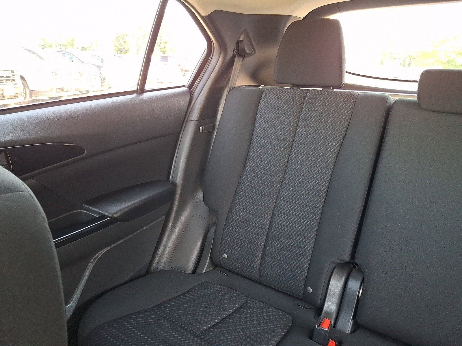Used 2022 Labrador Black Pearl Mitsubishi LE image 18