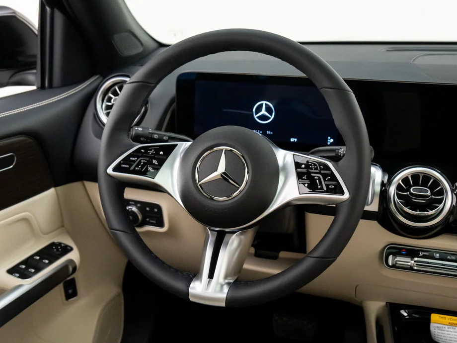 New 2026 Black Mercedes-Benz GLB 250 image 11