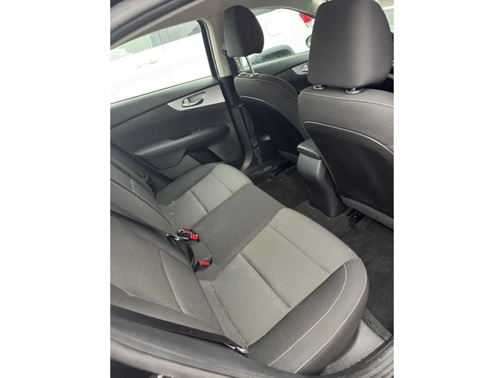 Used 2023 Aurora Black Kia LXS image 9