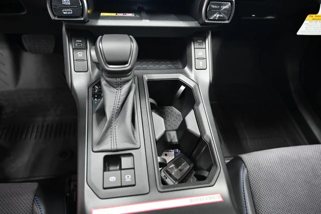 2026 Toyota RAV4 Plug-in Hybrid XSE - Photo 17