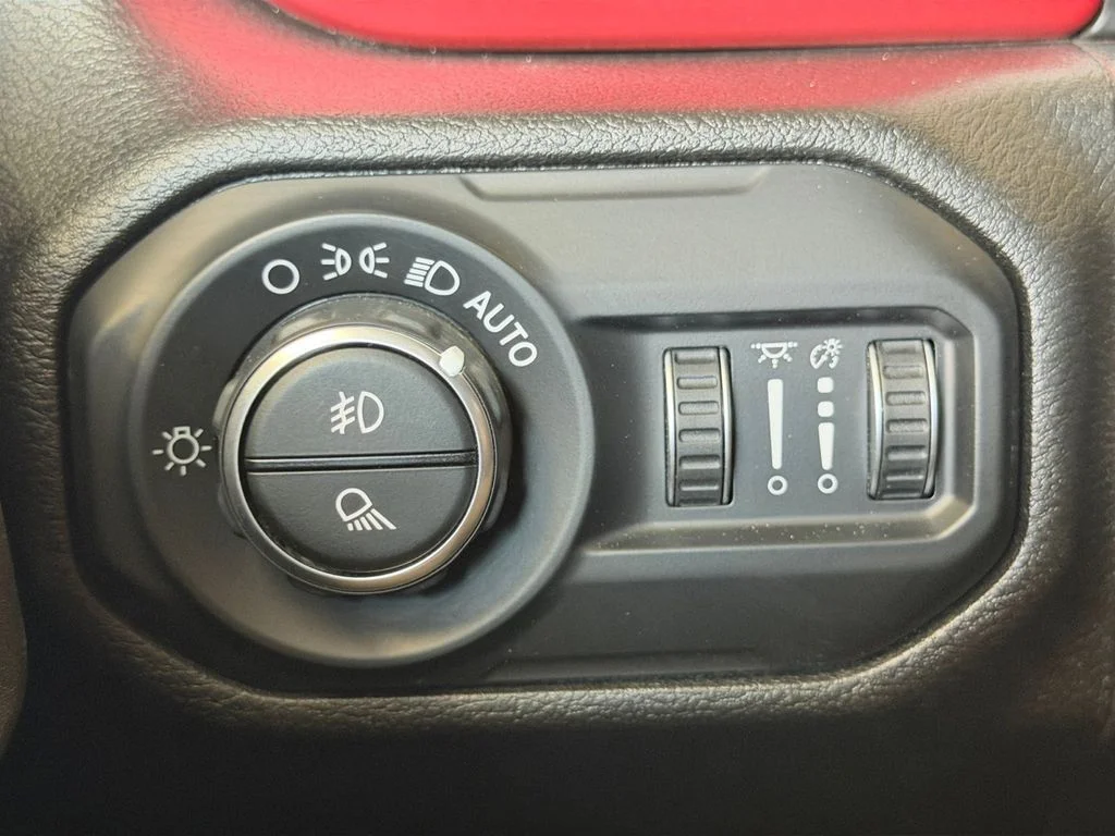 Used 2020 Black Jeep Rubicon image 22