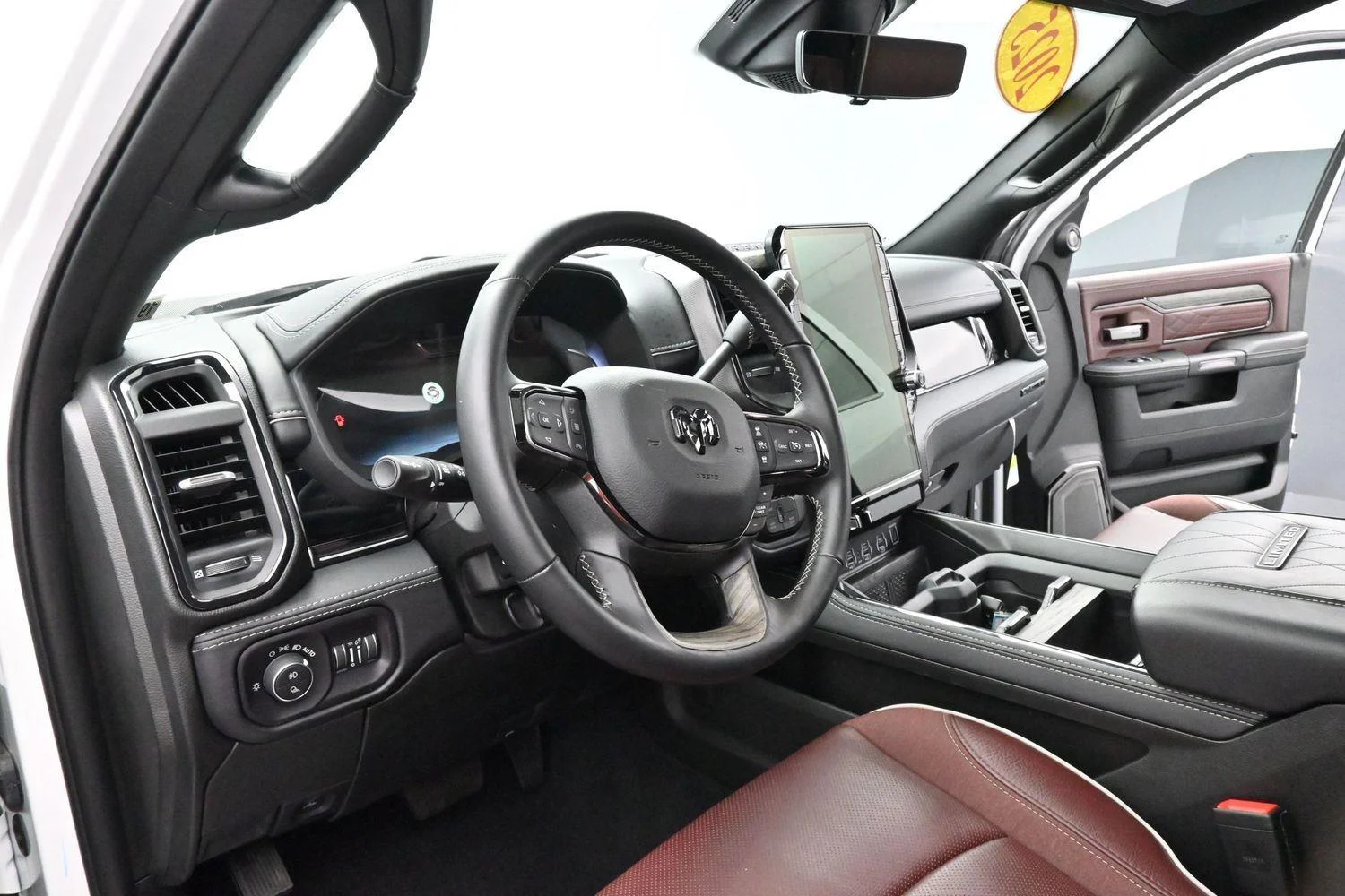 Used 2025 White Ram Limited image 16