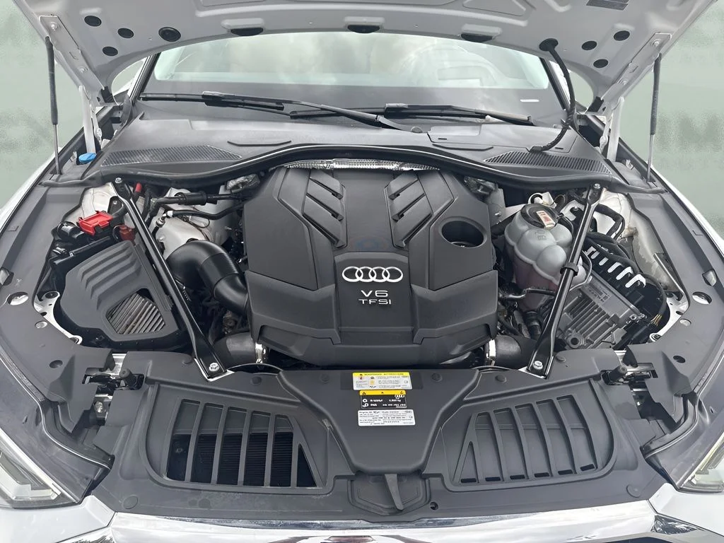 Used 2021 White Audi L 55 image 32