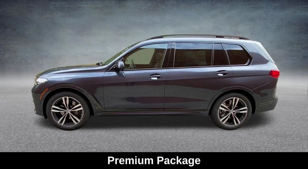 Used 2021 Gray BMW xDrive40i image 15