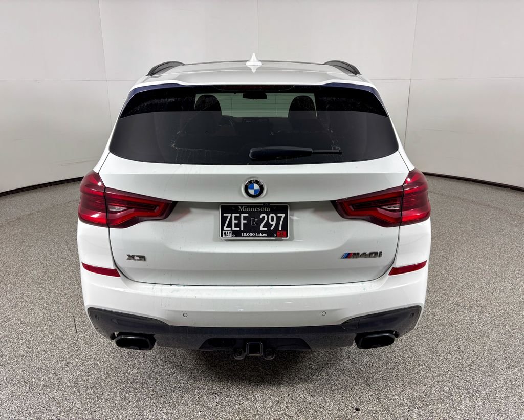 Used 2021 Alpine White BMW M40i image 7