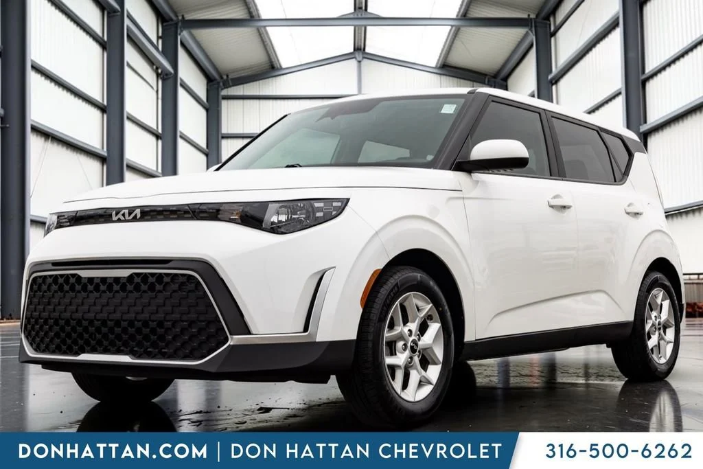 2023 Kia Soul 2.0L LX IVT's photo