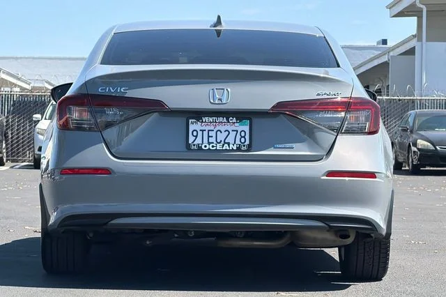 Certified Used 2025 Urban Gray Pearl Honda Sport image 5