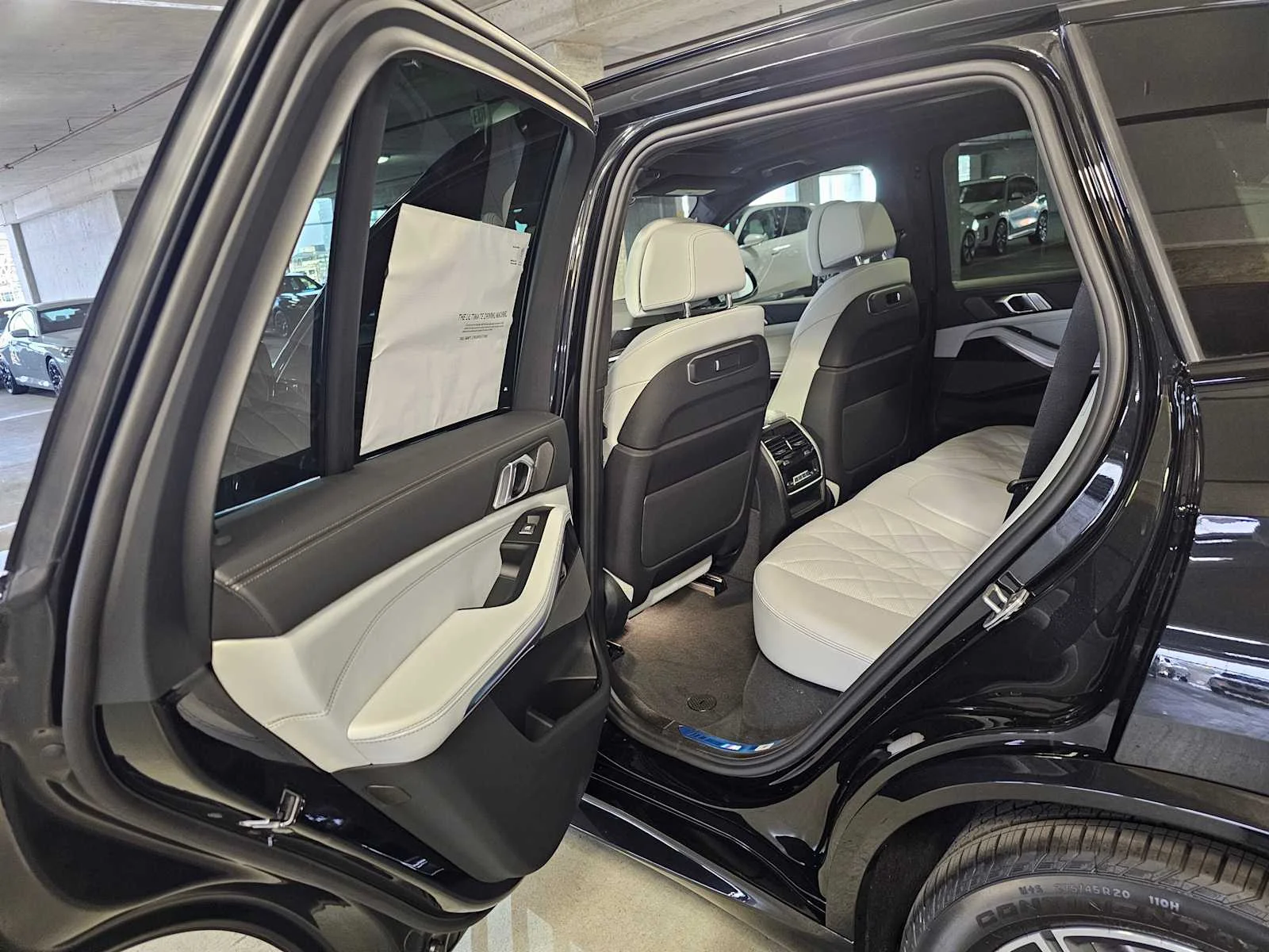 New 2026 Black Sapphire Metallic BMW xDrive50e image 36