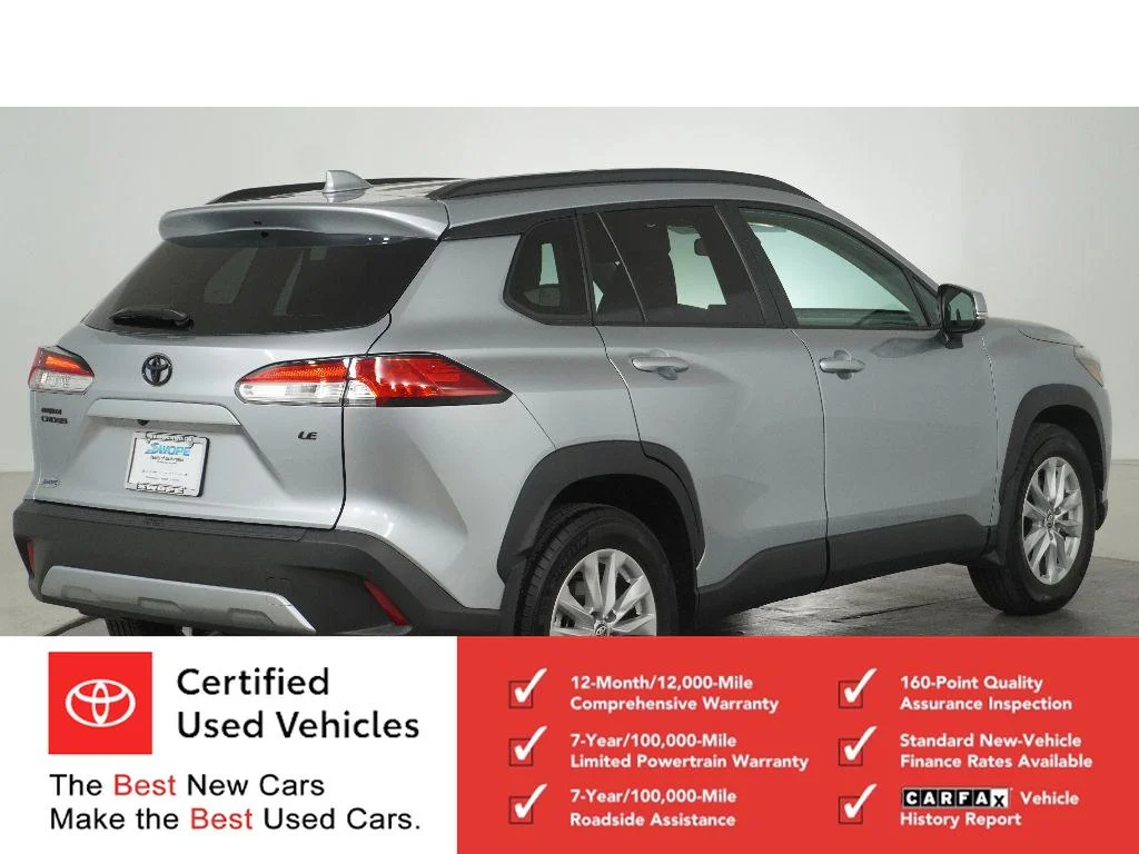 Used 2022 Sonic Silver Toyota LE image 3