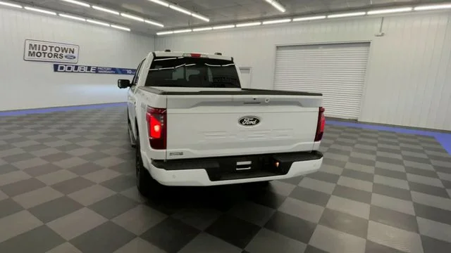 New 2026 White Ford XLT image 7
