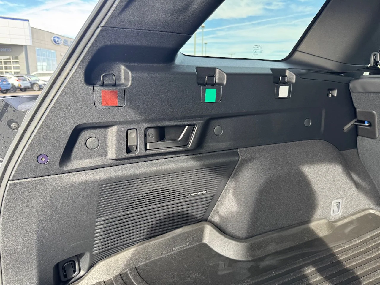 2026 Subaru Outback Limited - Photo 43