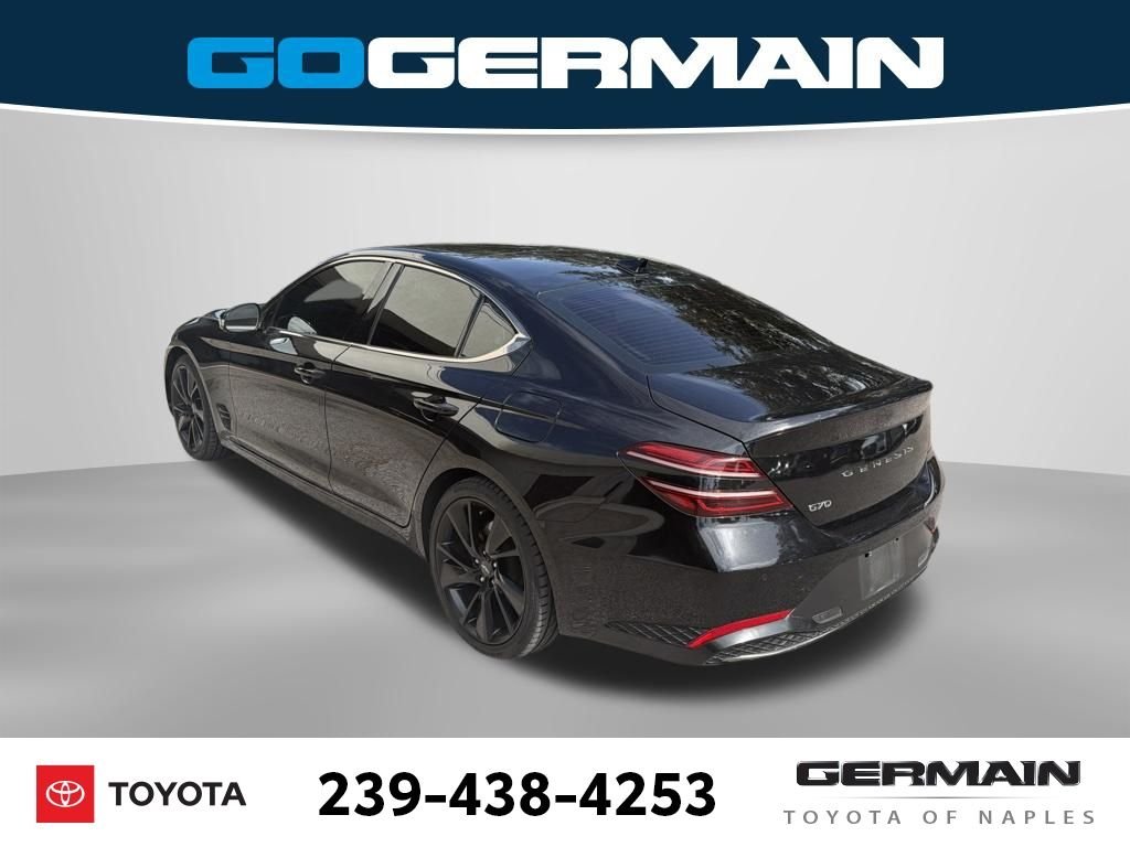 Used 2023 Black Genesis 2.0T image 10