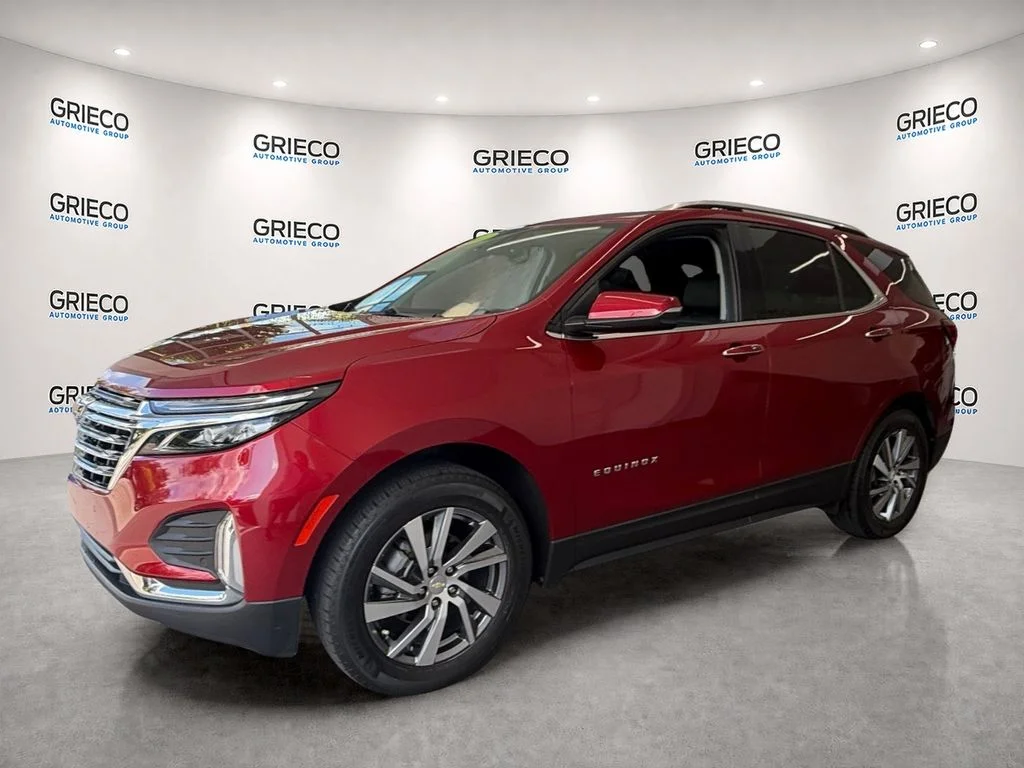 Used 2022 Red Chevrolet Premier image 3
