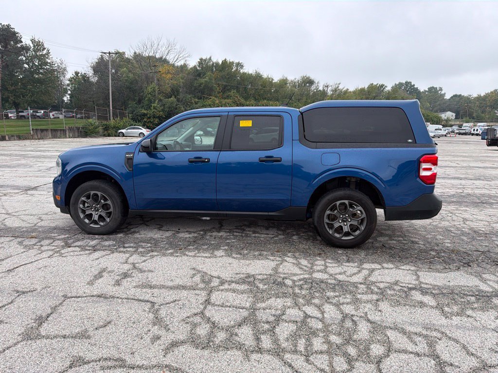 Used 2024 Blue Metallic Ford XLT image 6