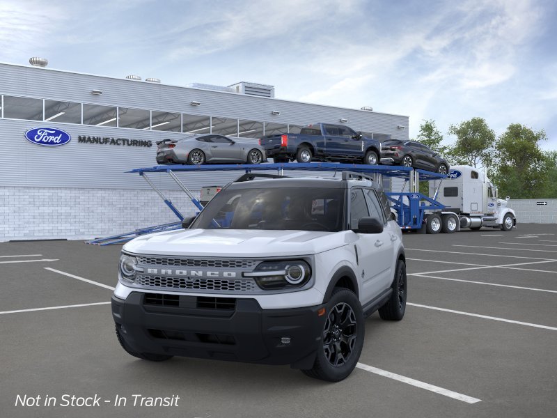New 2026 Space White Metallic Ford Outer Banks® image 3