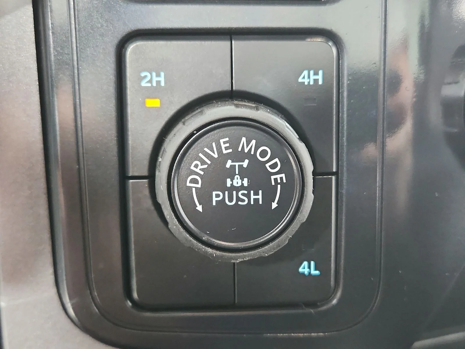 New 2026 White Ford XLT image 28
