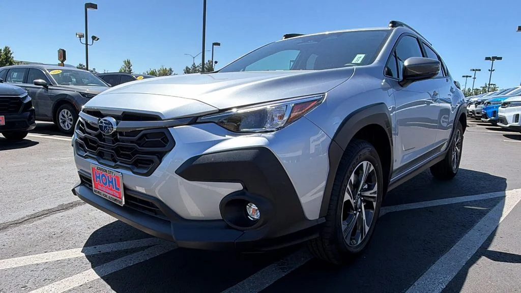 New 2026 ICE SILVER METALLIC Subaru Premium image 7