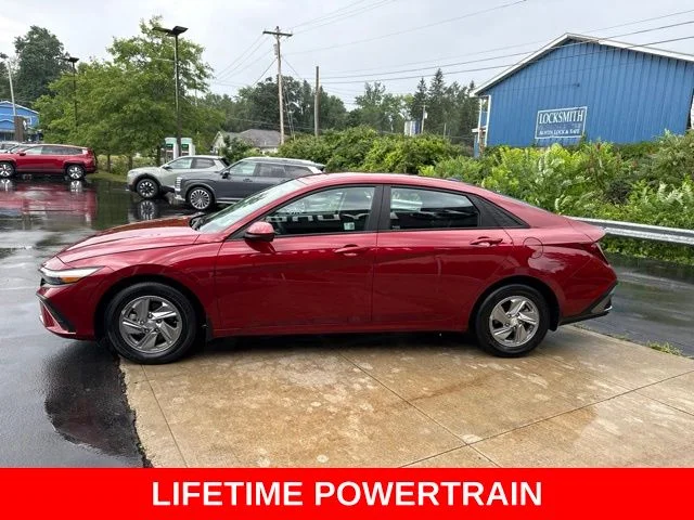 Certified Used 2024 Red Hyundai SE image 5