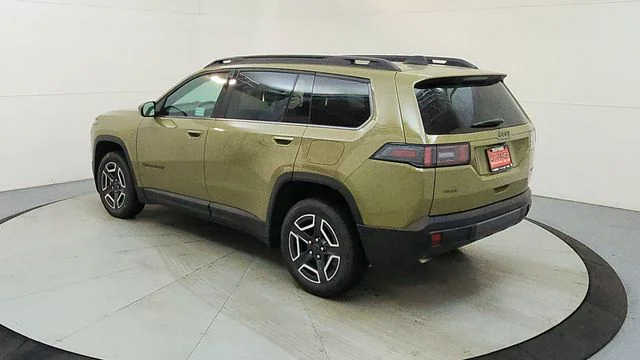 New 2026 41 Exterior Paint Jeep Laredo image 7