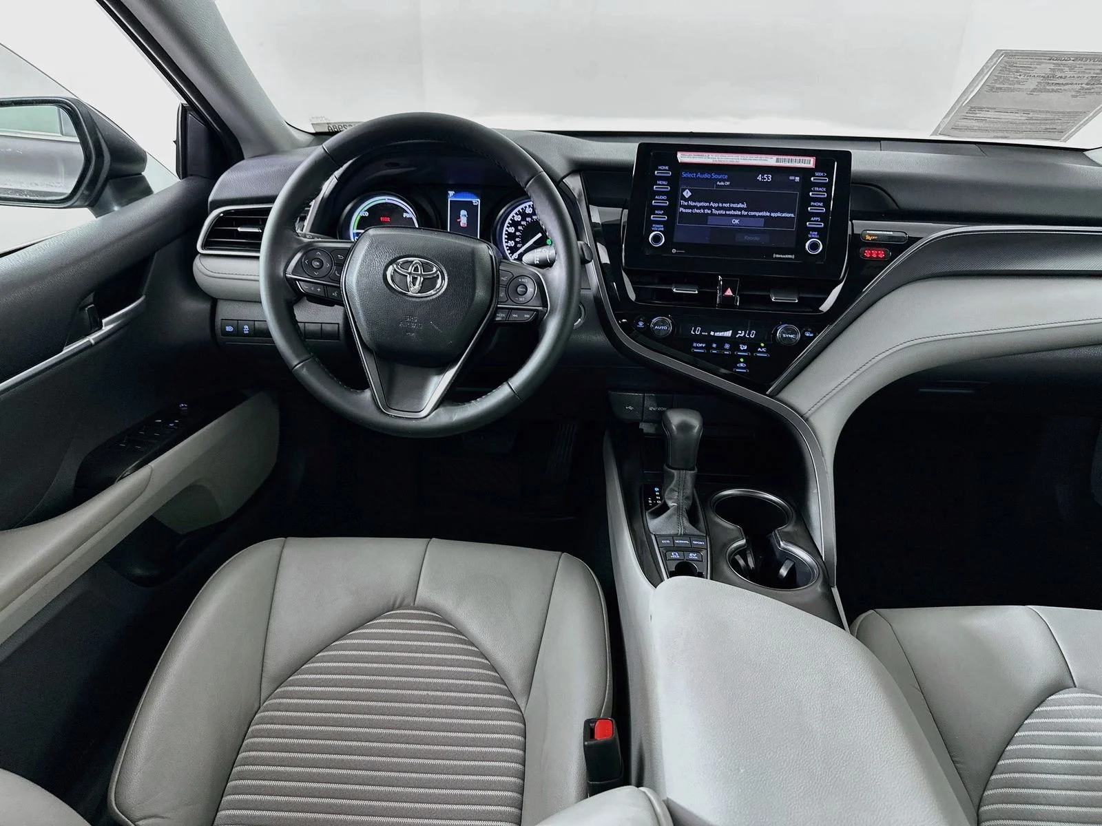 Used 2024 Predawn Gray Mica Toyota SE image 21