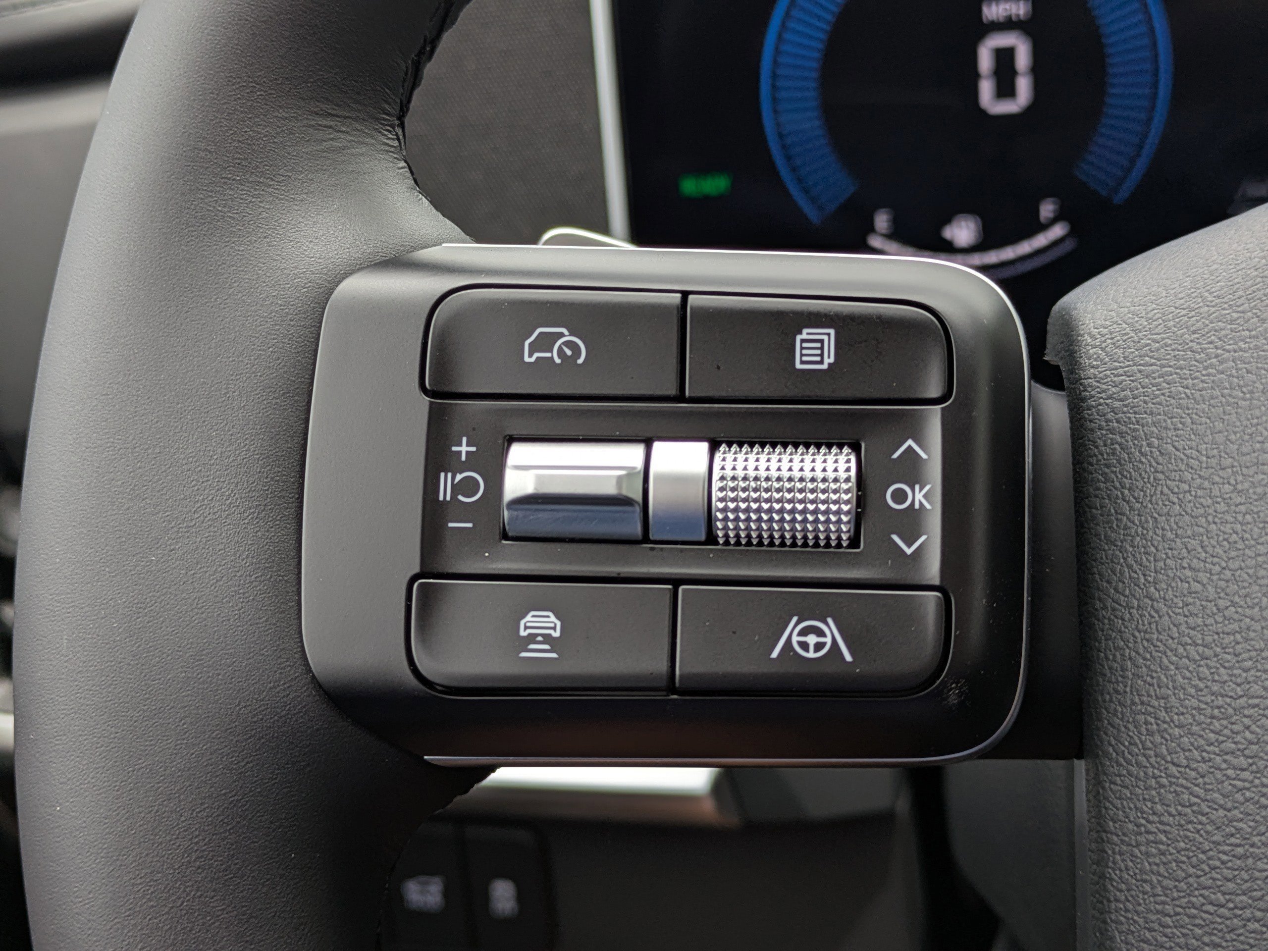 New 2026 Ecotronic Gray Hyundai SEL image 23