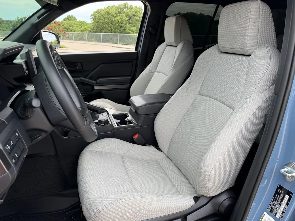 Used 2026 Blue Toyota SR5 image 23