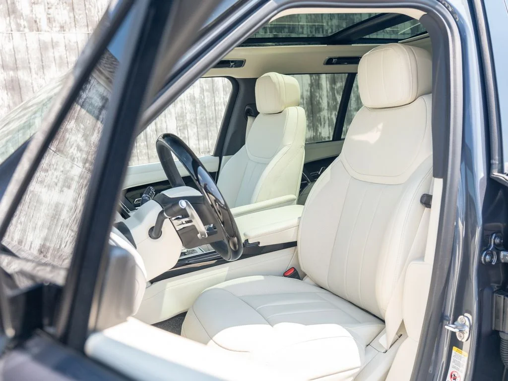 New 2026 Blue Land Rover SE image 19