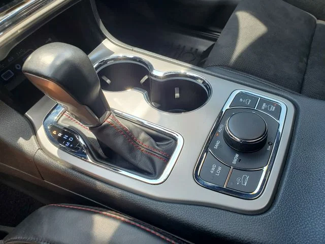Used 2021 Black Jeep Trailhawk image 35
