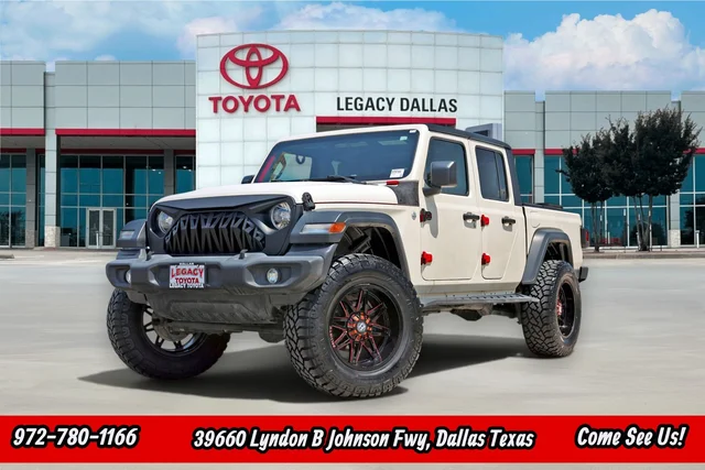 Pre-Owned 2020 Jeep Gladiator Sport