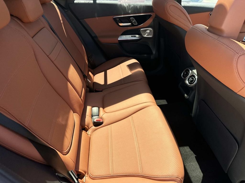 2025 Mercedes-Benz GLC Base - Photo 12