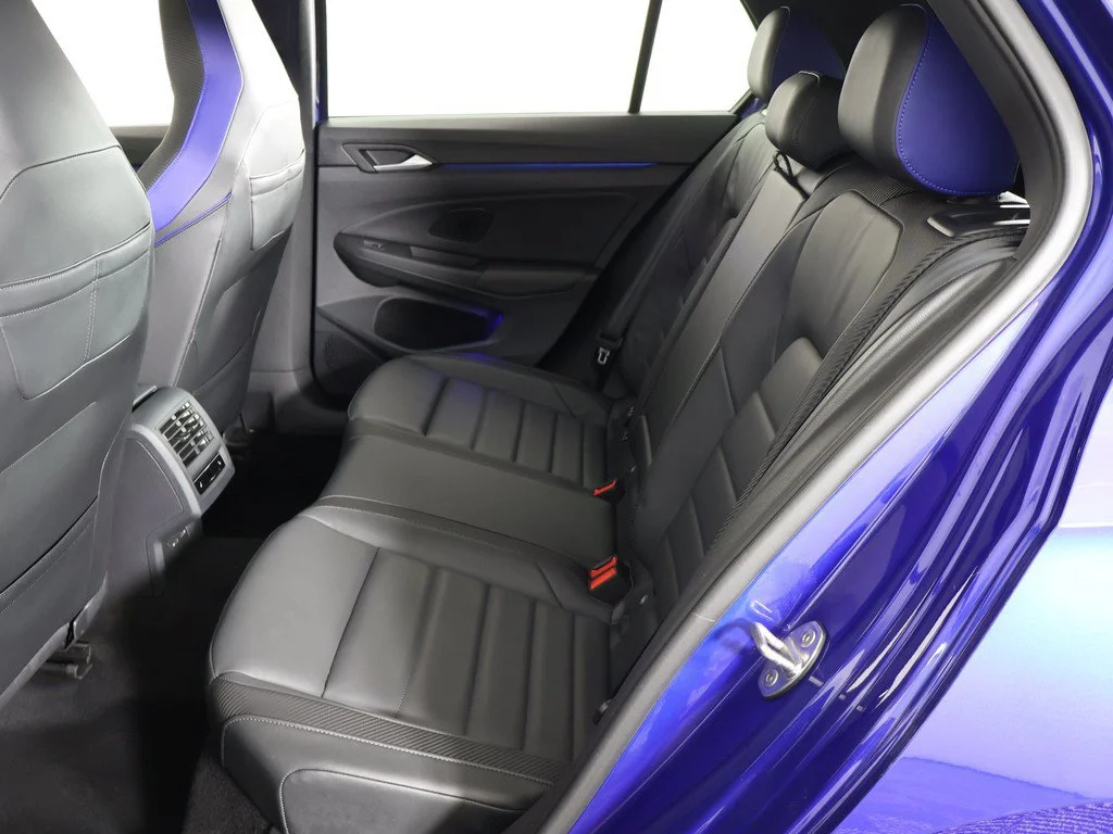Used 2024 Lapiz Blue Metallic Volkswagen 2.0T image 39