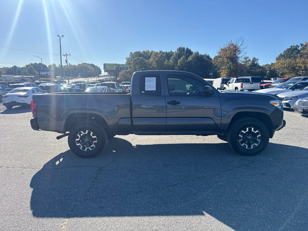 Used 2022 Gray Toyota SR image 6