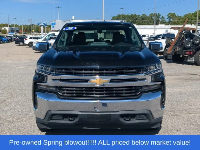 Used 2020 Black Chevrolet LT image 16