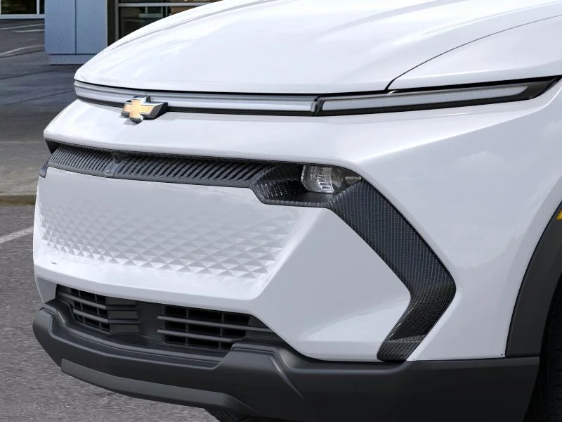 New 2026 Summit White Chevrolet LT2 w/PDE image 14