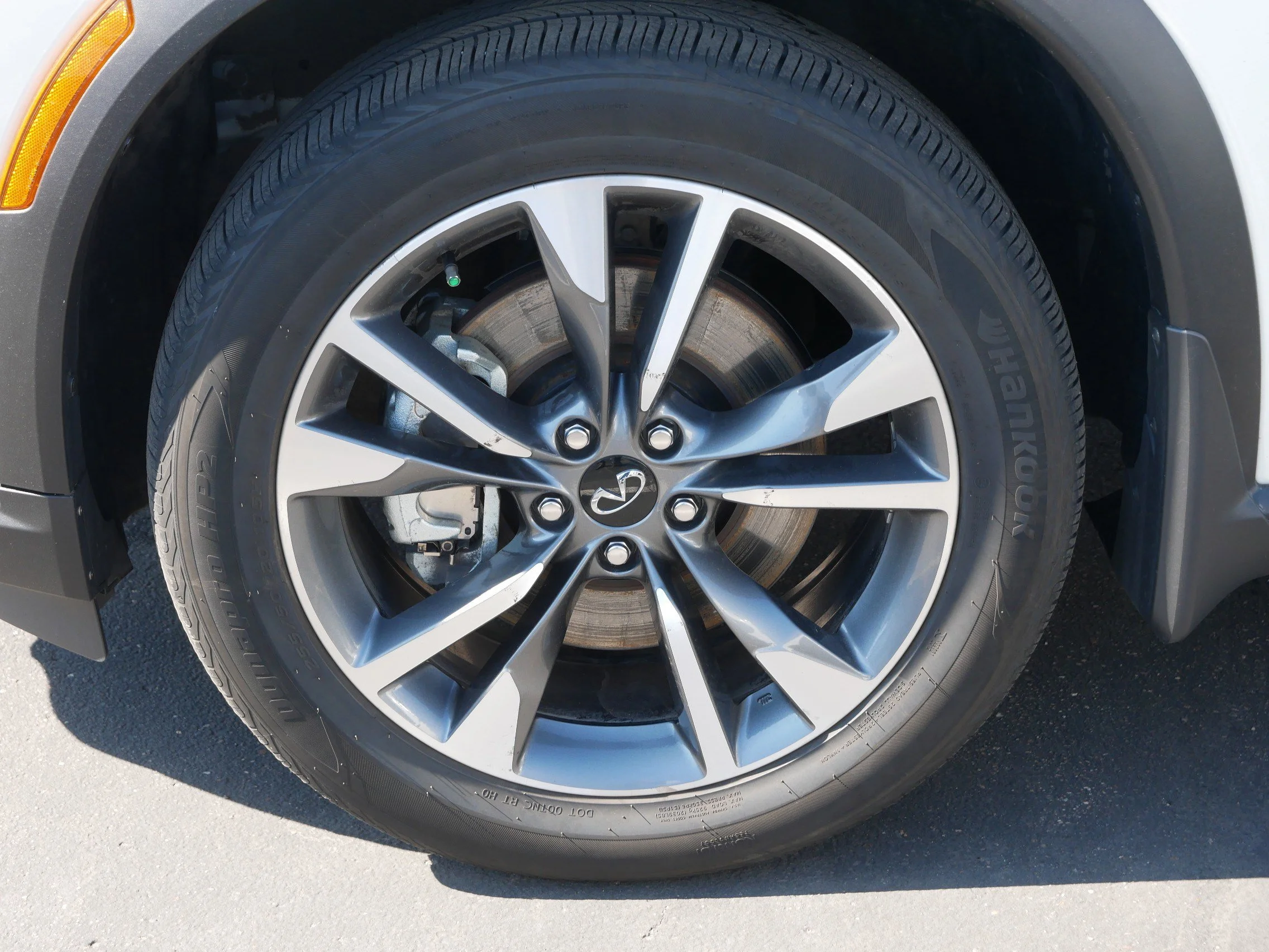 2025 INFINITI QX60 LUXE - Photo 15