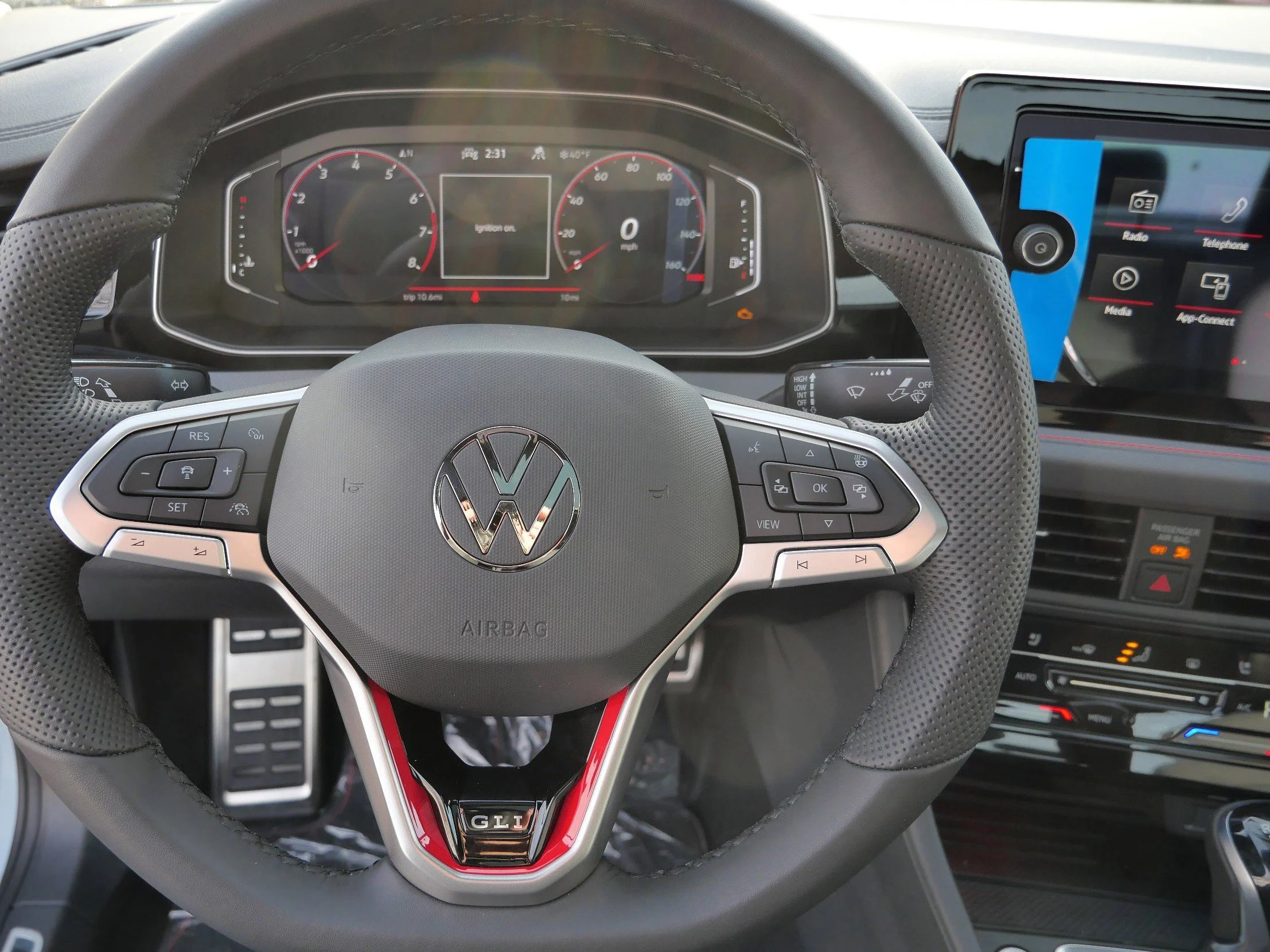 New 2026 Monument Gray w/Deep Black Roof Volkswagen Autobahn image 9