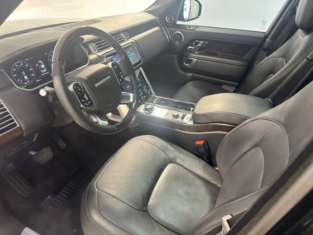 Used 2018 Santorini Black Metallic Land Rover 3.0L V6 Supercharged HSE image 18