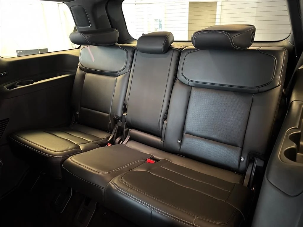 New 2026 Dark Matter Gray Metallic Ford Platinum® image 19