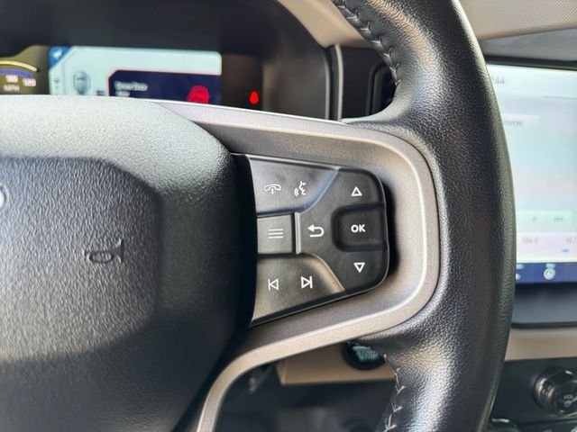 Used 2023 White Ford Wildtrak image 21