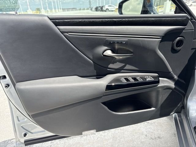 Certified Used 2022 Silver Lexus 350 image 13