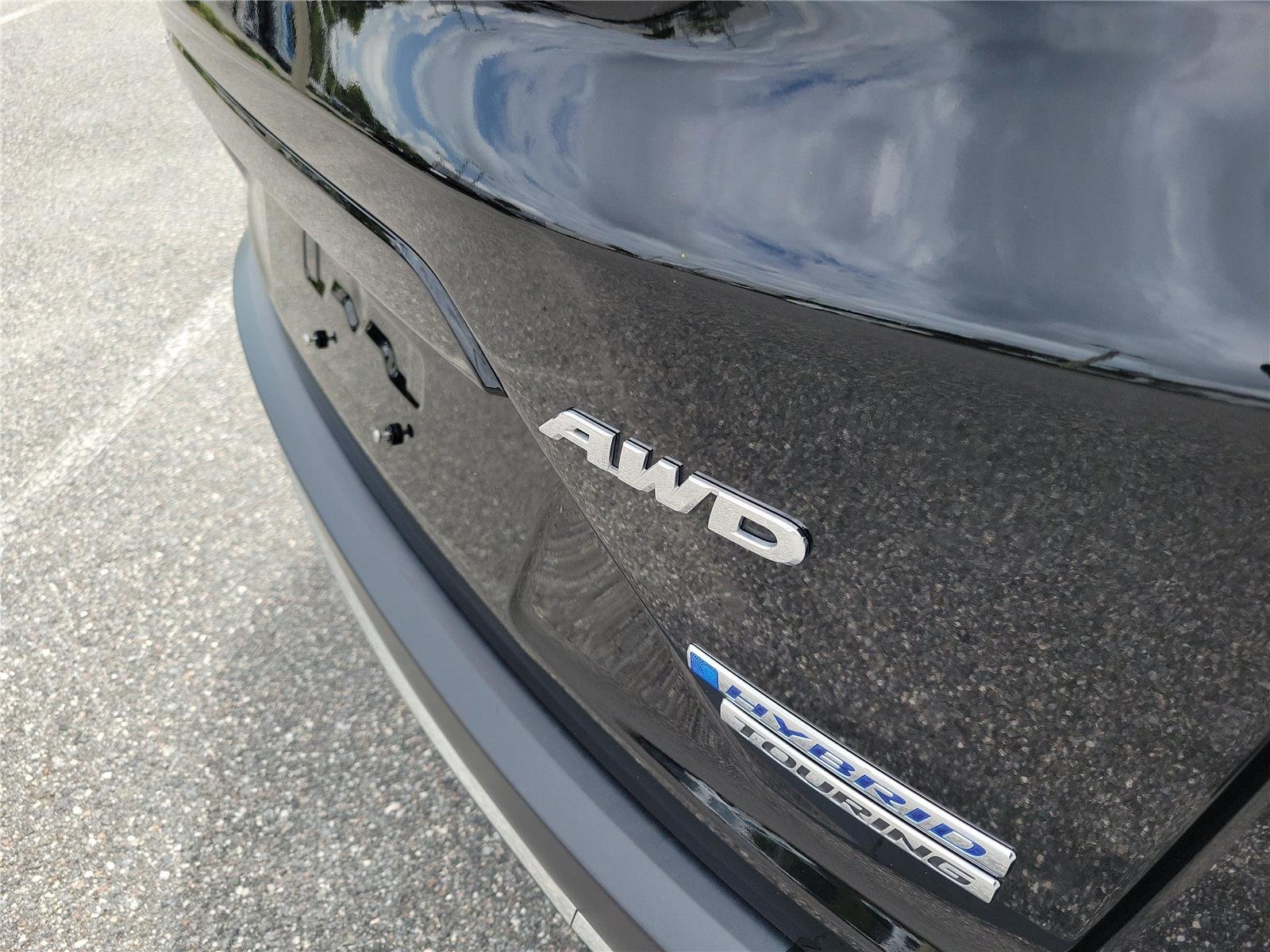 Used 2022 Crystal Black Pearl Honda Touring image 8