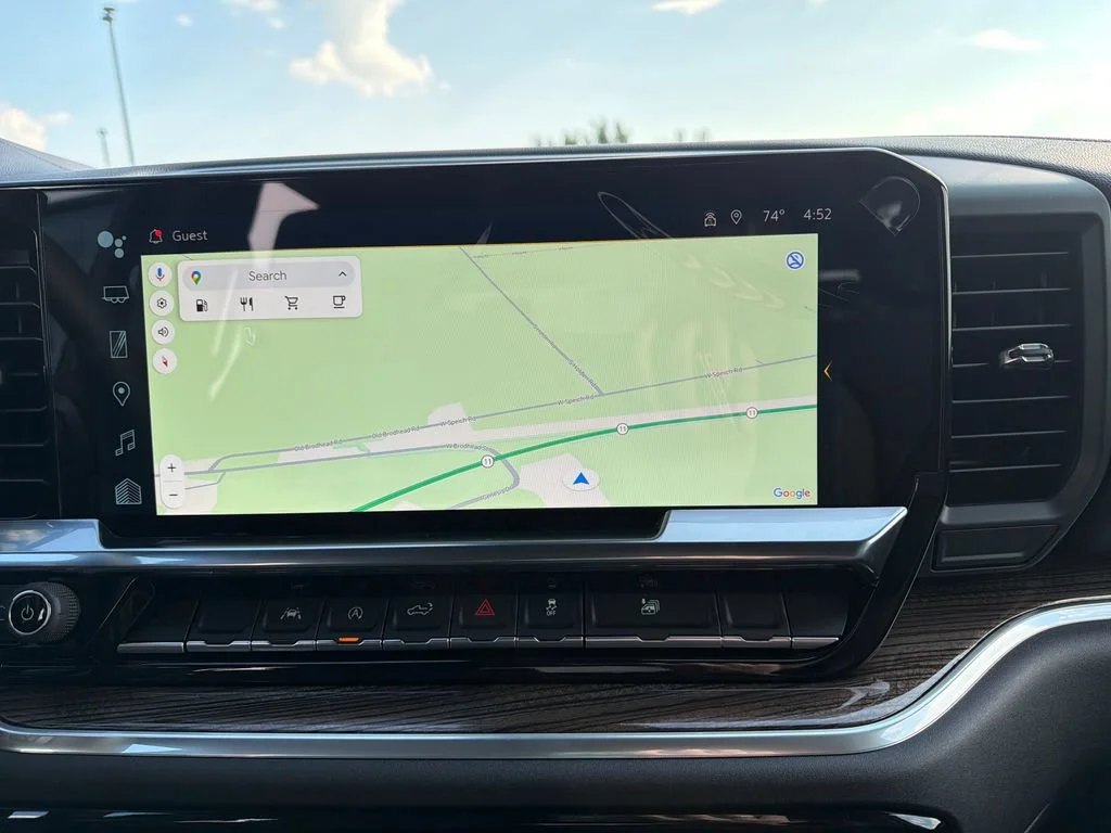 New 2026 Summit White Chevrolet LT image 17
