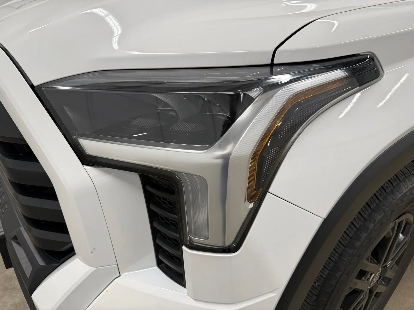 Used 2024 White Toyota SR5 image 7