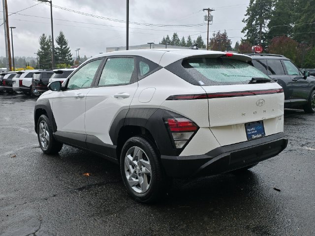 Certified Used 2025 Red Hyundai SEL image 6