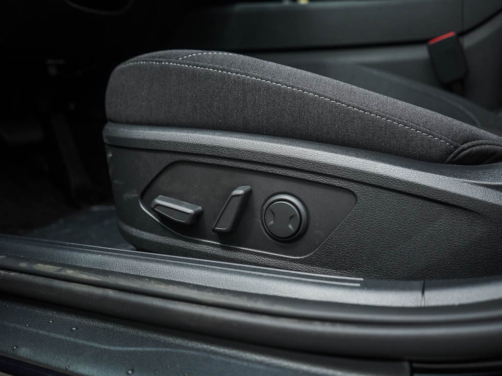New 2026 Carbon Blue Hyundai SEL Sport AWD image 18