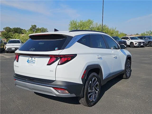 New 2026 Serenity White Pearl Hyundai SEL image 4