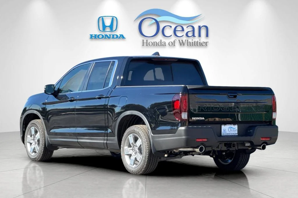 New 2026 Crystal Black Pearl Honda RTL image 6